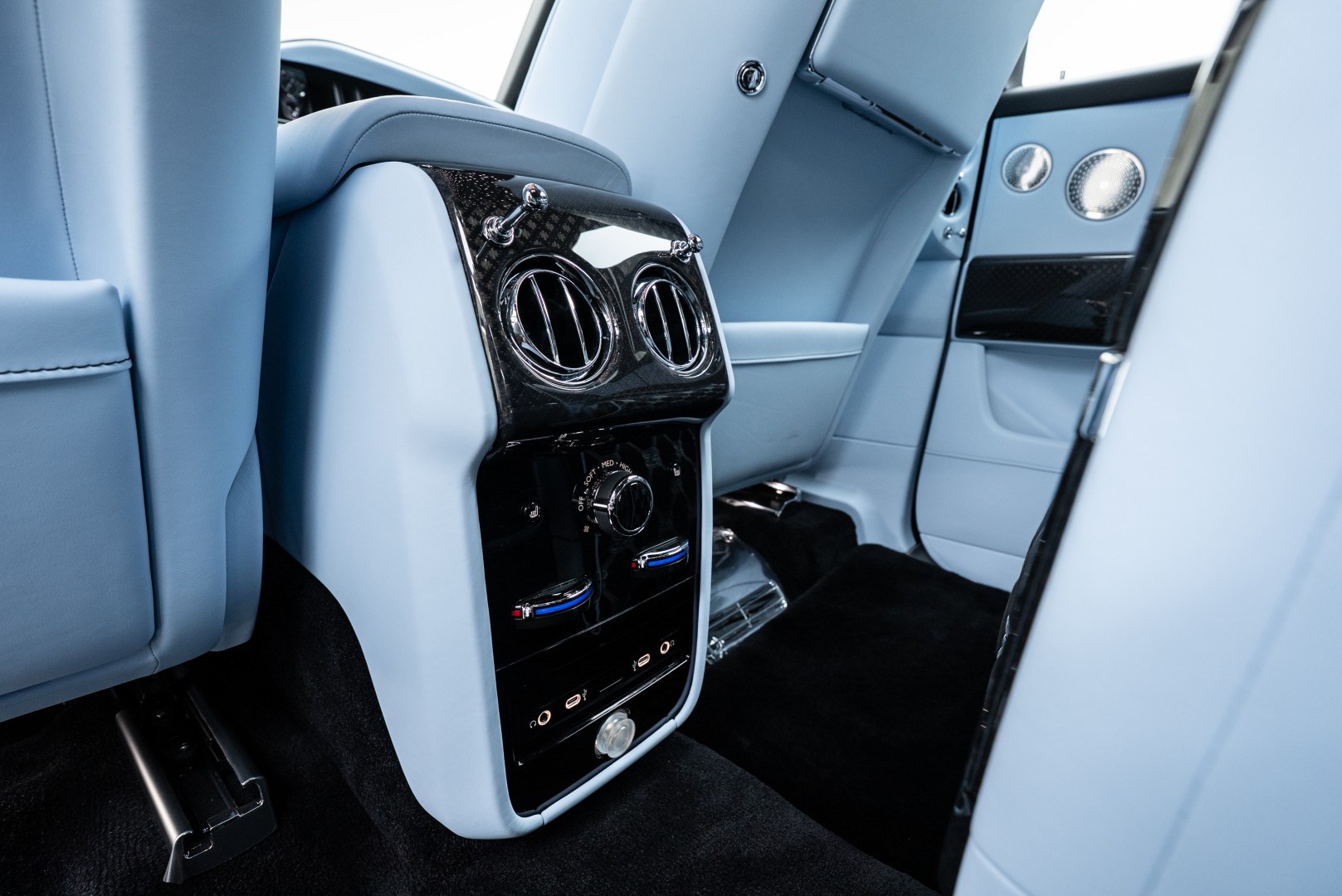 2026 ROLLS ROYCE CULLINAN | BALCK BADGE | GCC | DEALER WARRANTY SERVICE